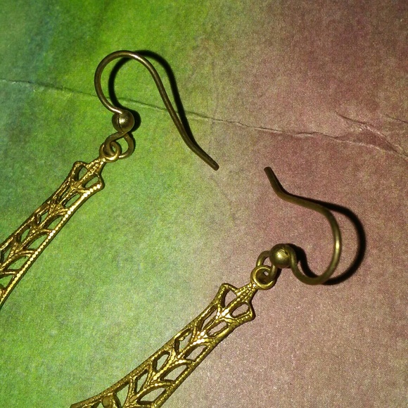 Brass Filigree Handmade Earrings Vintage Repro Gold Art Deco Nouveau Charm KATTA - Picture 4 of 6